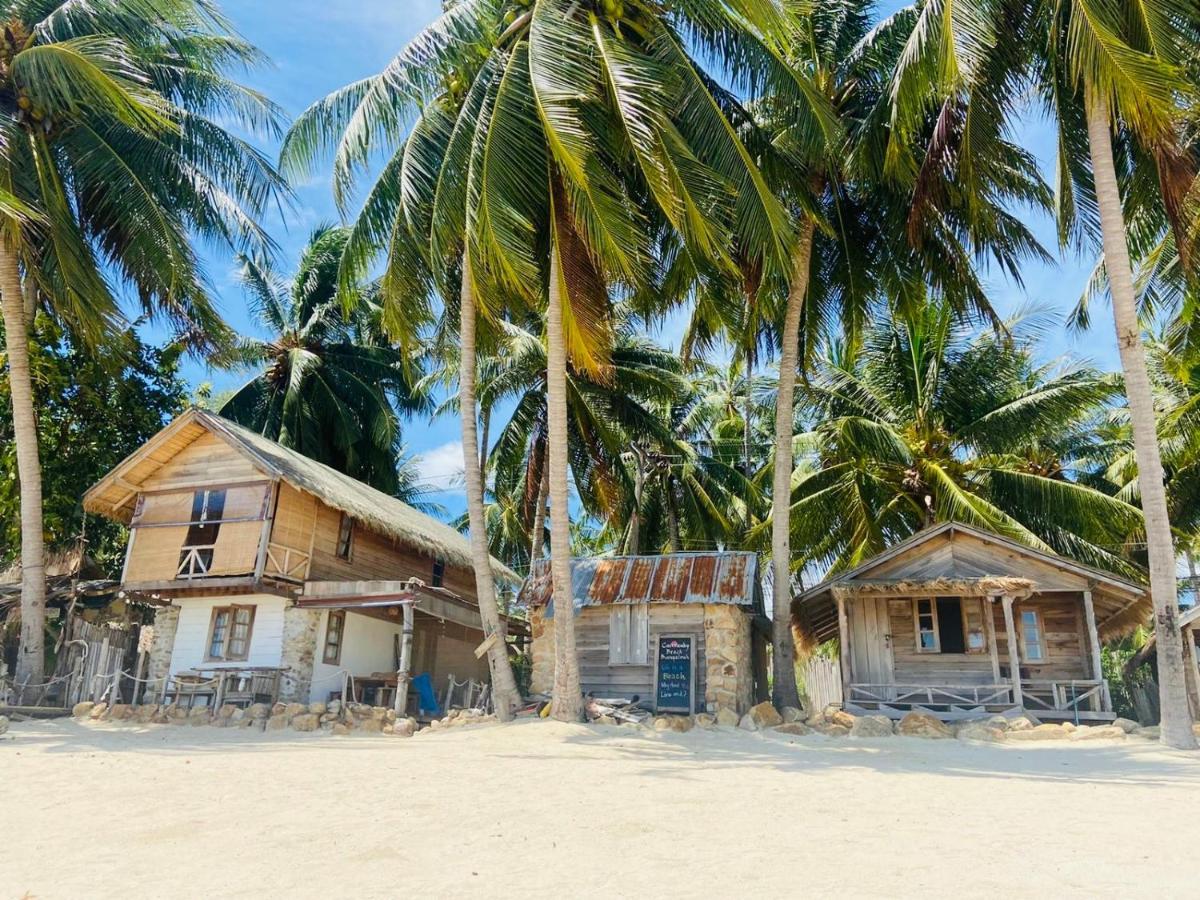 Castaway Beach Bungalows Сритану Екстериор снимка