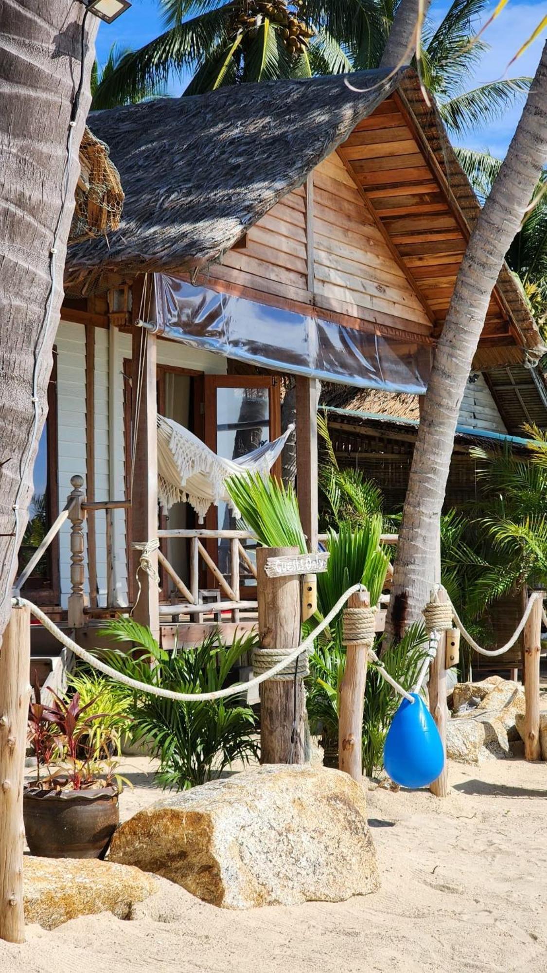 Castaway Beach Bungalows Сритану Стая снимка